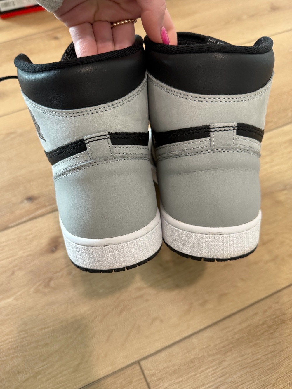 Air Jordan 1 Retro High Shadow OG 2.0 - Picture 9 of 10